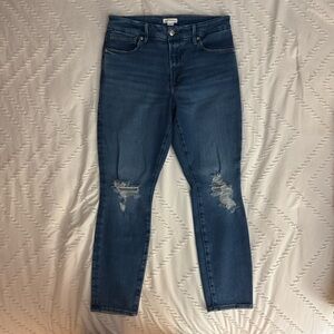 Good American Good Legs Crop Natural Fray Jeans